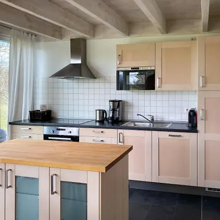 Familienunterkunft Wiesengefluester S3 - Kinderfreundlich, Nur 3 Minuten Zum Casa de Férias