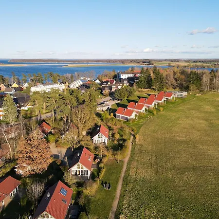 Familienunterkunft Wiesengefluester S3 - Kinderfreundlich, Nur 3 Minuten Zum Holiday home